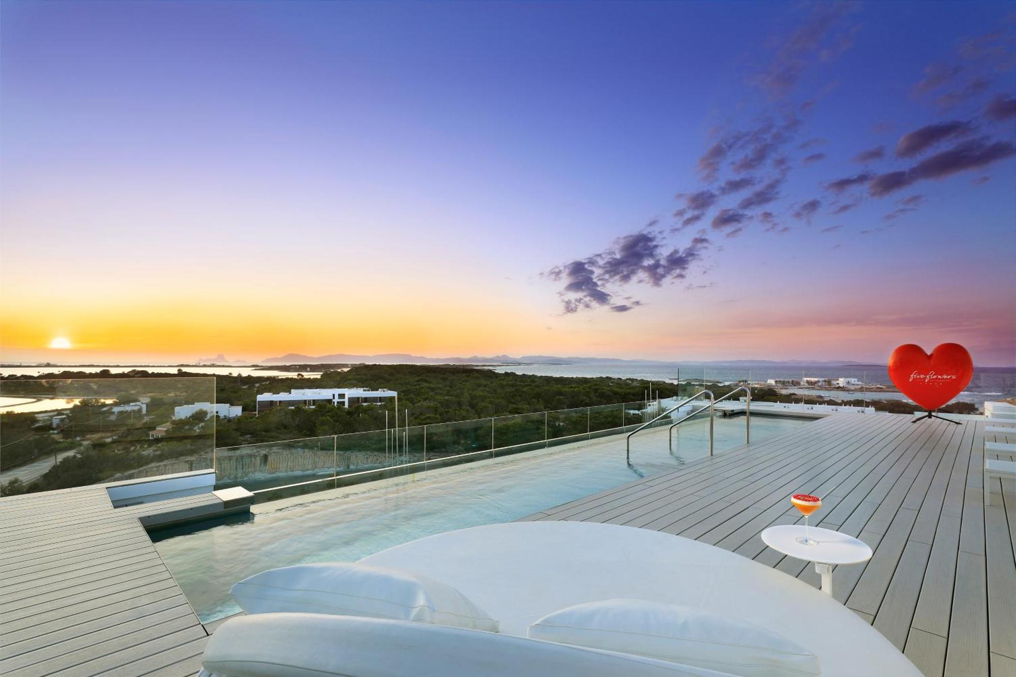 Five Flowers Hotel Formentera, Member Of Melia Collection Эс-Пужоль Экстерьер фото
